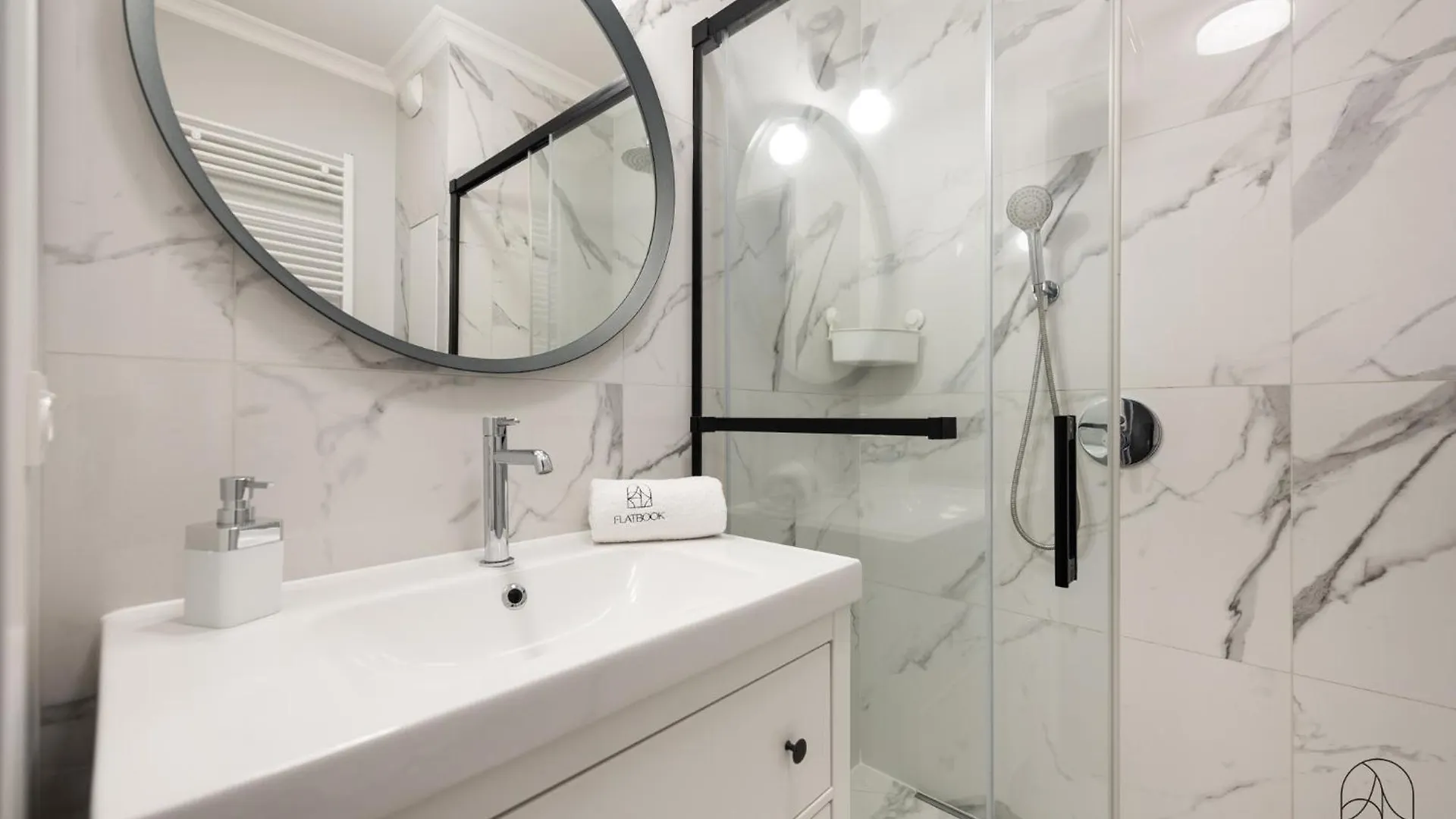 Flatbook - City Center Apartments Gdansk